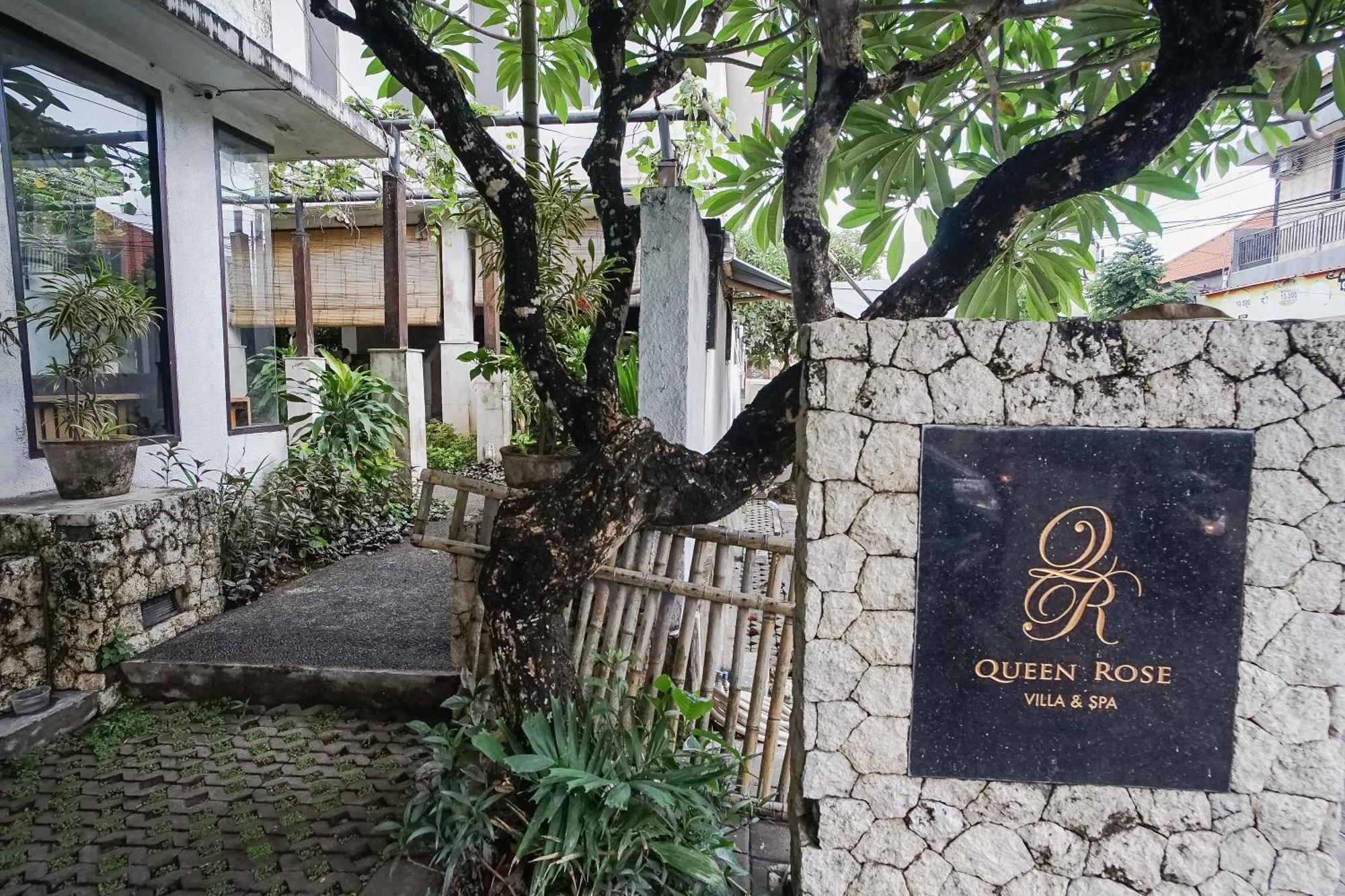Queen Rose Villa & Spa Jimbaran  Exterior photo